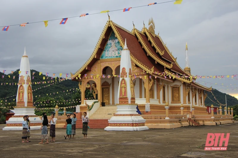 Vẻ đẹp đất và người Sầm Nưa
