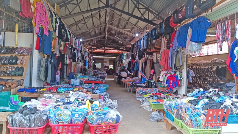 Thăm những khu chợ nổi tiếng ở Sầm Nưa, Viêng Xay