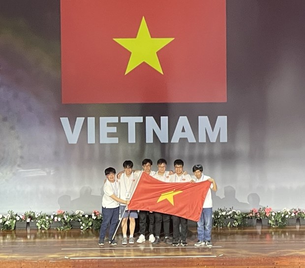 Học sinh Trường THPT Chuyên Lam Sơn đạt HCB tại Kỳ thi Olympic Toán học quốc tế năm 2022