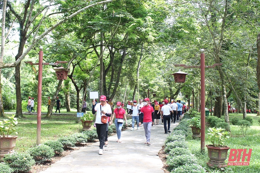 Sở Văn hoá Thể thao và Du lịch đón đoàn khách MICE