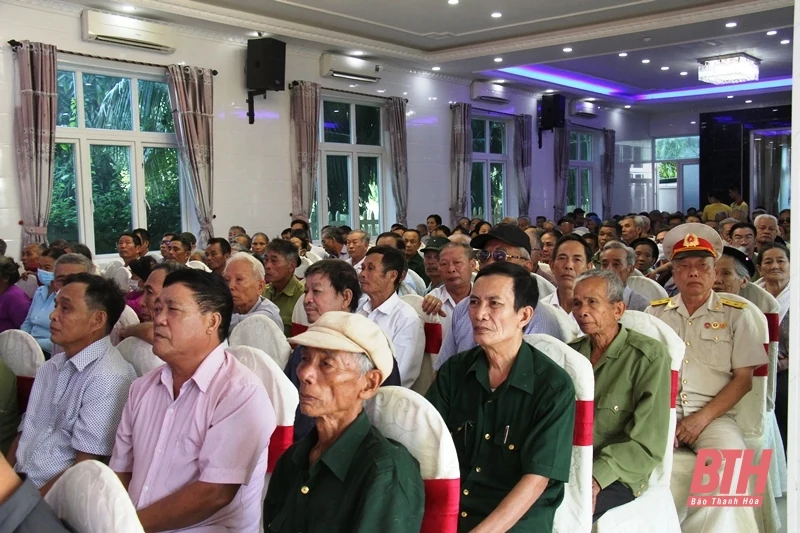 Công ty TNHH đầu tư và du lịch Hải Tiến tri ân thương binh, gia đình liệt sỹ