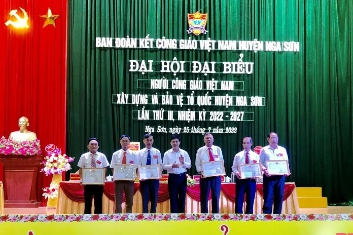 Đại hội đại biểu Người Công giáo xây dựng và bảo vệ Tổ quốc huyện Nga Sơn lần thứ III