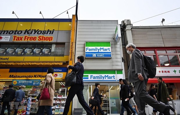 “Bão giá” làm gia tăng gánh nặng chi tiêu lên các hộ gia đình Nhật Bản