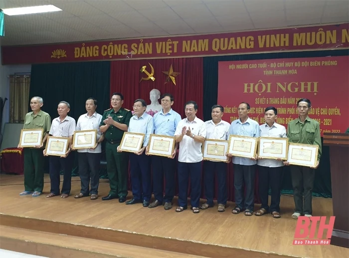 Phát huy vai trò của người cao tuổi trong bảo vệ chủ quyền, an ninh biên giới, vùng biển
