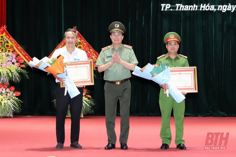 Nghiên cứu nhân rộng mô hình Công nhân môi trường - “Chiến sỹ” tuần tra ra các địa phương trong cả nước