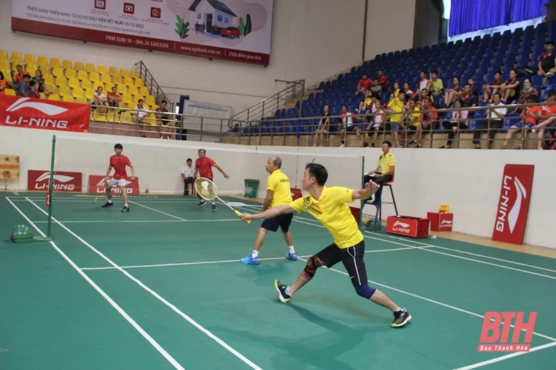 Khởi tranh Giải cầu lông, bóng bàn gia đình toàn quốc năm 2022 tại Thanh Hóa