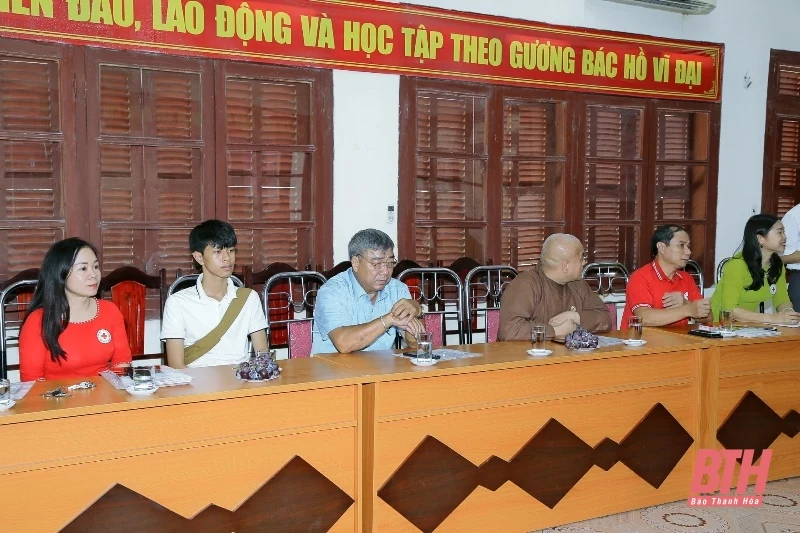 Gặp mặt Đoàn đại biểu Hội Chữ thập đỏ tỉnh Thanh Hóa dự Đại hội đại biểu toàn quốc Hội Chữ thập đỏ Việt Nam lần thứ XI