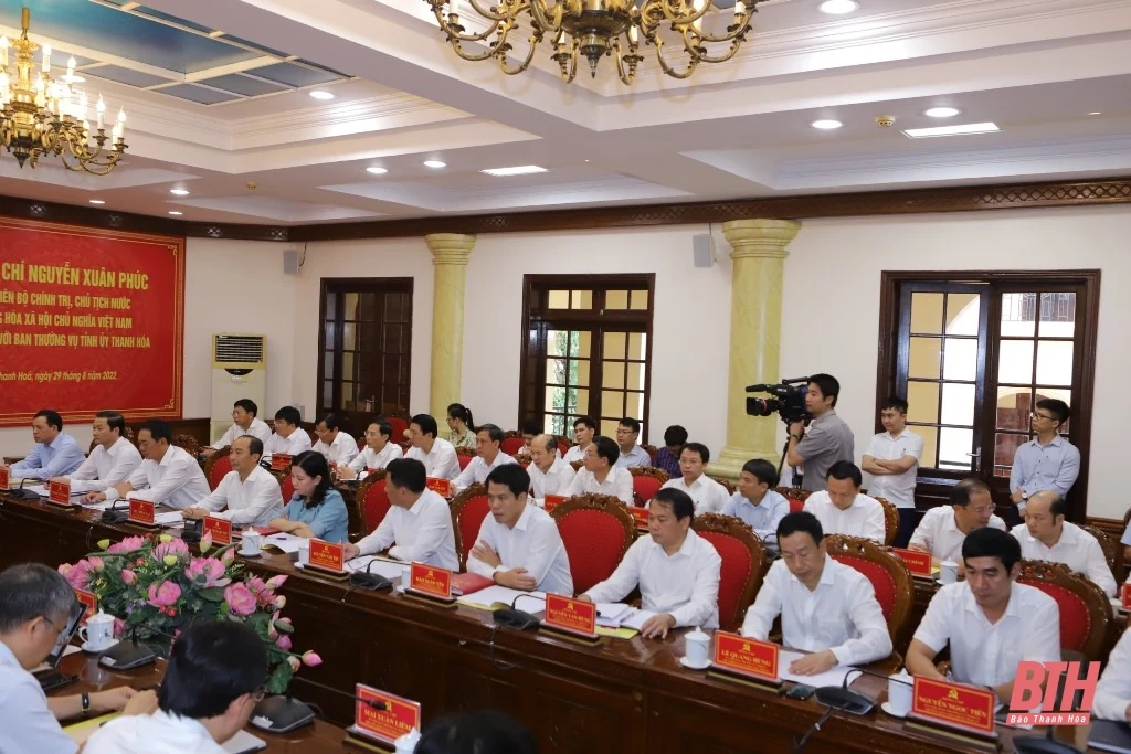 Chủ tịch nước Nguyễn Xuân Phúc làm việc với Ban Thường vụ Tỉnh ủy Thanh Hóa
