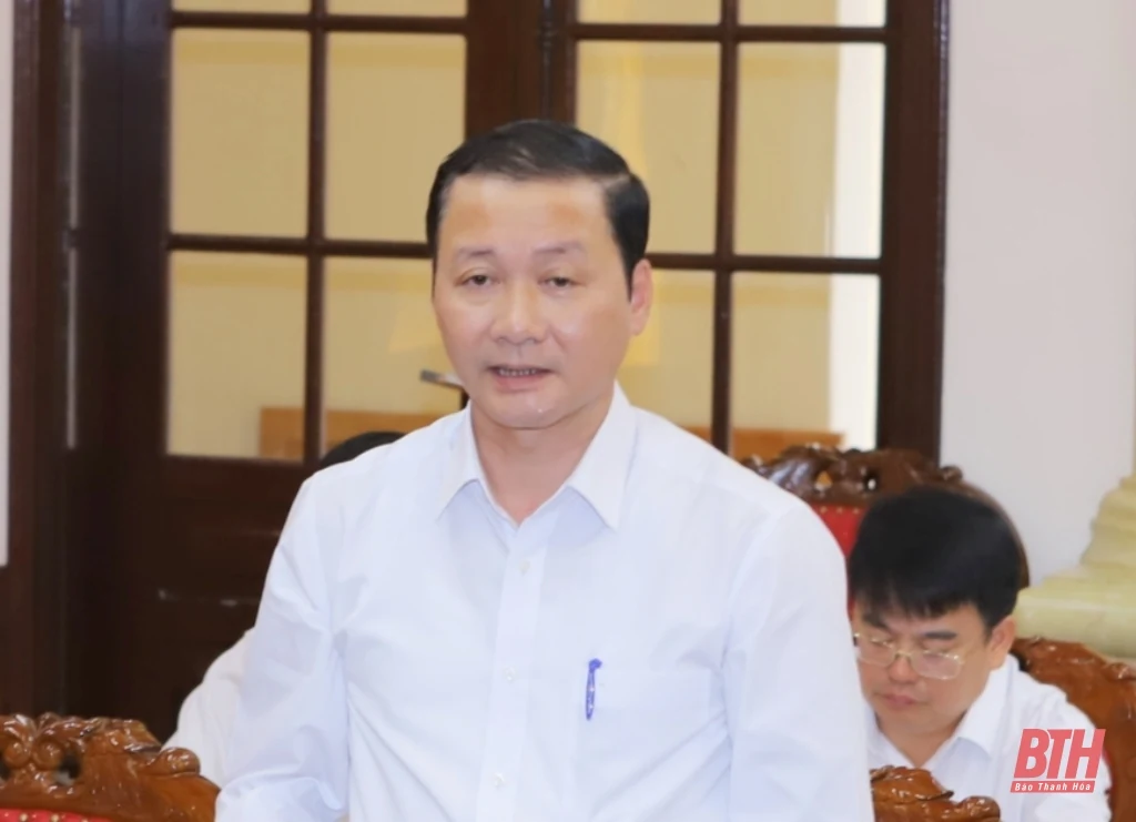 Chủ tịch nước Nguyễn Xuân Phúc làm việc với Ban Thường vụ Tỉnh ủy Thanh Hóa