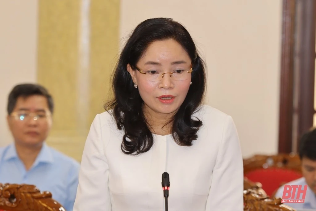 Chủ tịch nước Nguyễn Xuân Phúc làm việc với Ban Thường vụ Tỉnh ủy Thanh Hóa