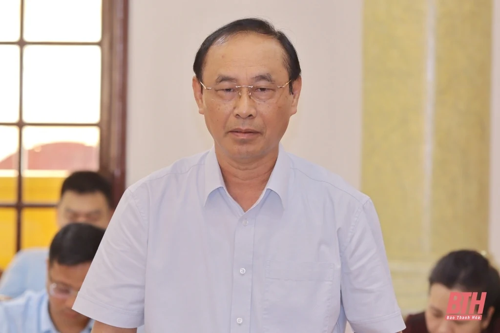 Chủ tịch nước Nguyễn Xuân Phúc làm việc với Ban Thường vụ Tỉnh ủy Thanh Hóa