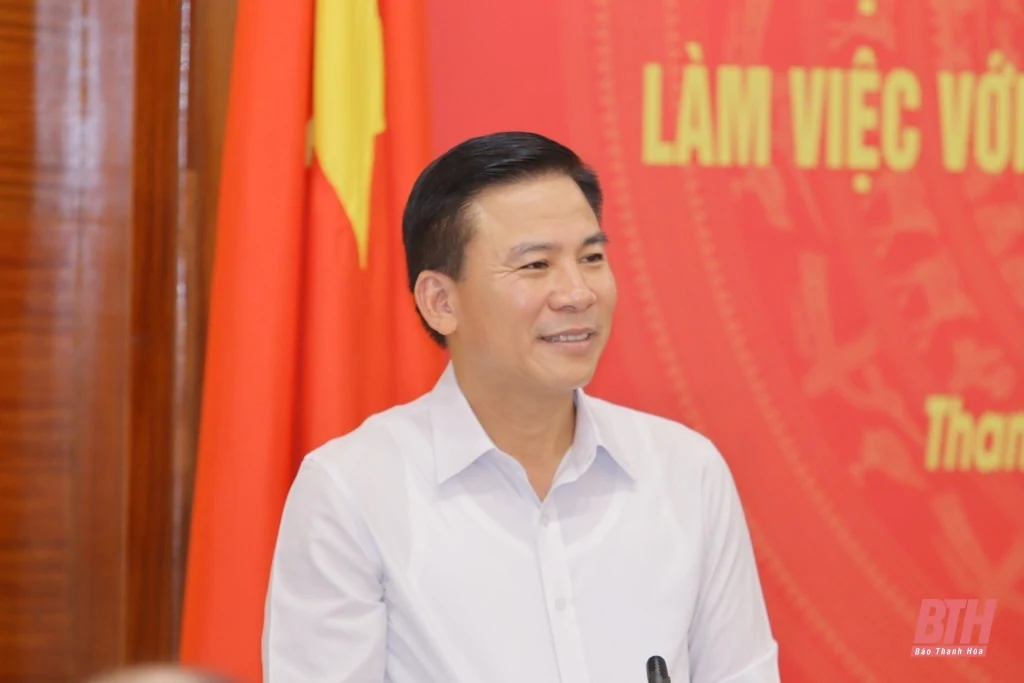 Chủ tịch nước Nguyễn Xuân Phúc làm việc với Ban Thường vụ Tỉnh ủy Thanh Hóa