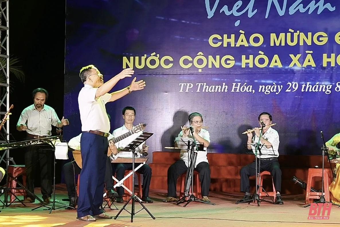 Rộn ràng các hoạt động tại Công viên Hội An tối ngày Quốc Khánh 2-9