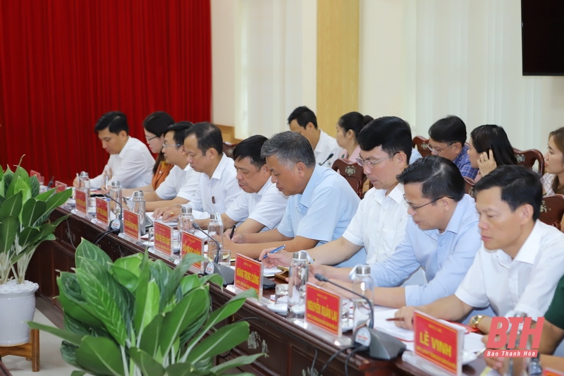 Thiệu Hóa phải phấn đấu trở thành huyện nông thôn mới nâng cao, huyện khá của tỉnh