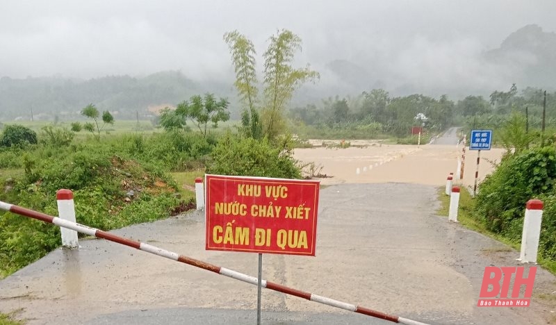 Thanh Hóa: Mưa lớn gây ngập một số diện tích nông nghiệp và công trình giao thông