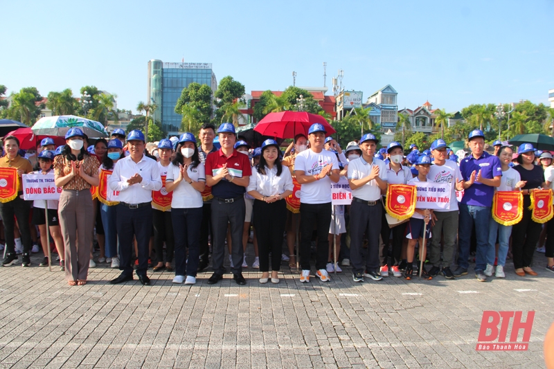 Sôi nổi Giải chạy học sinh tiểu học thành phố Thanh Hóa năm 2022