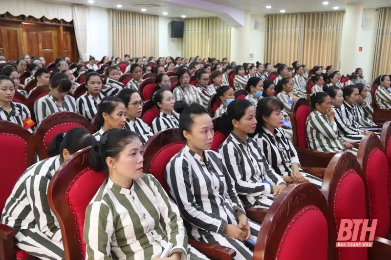 Truyền thông “Khởi nghiệp chắp cánh tương lai” cho phạm nhân nữ