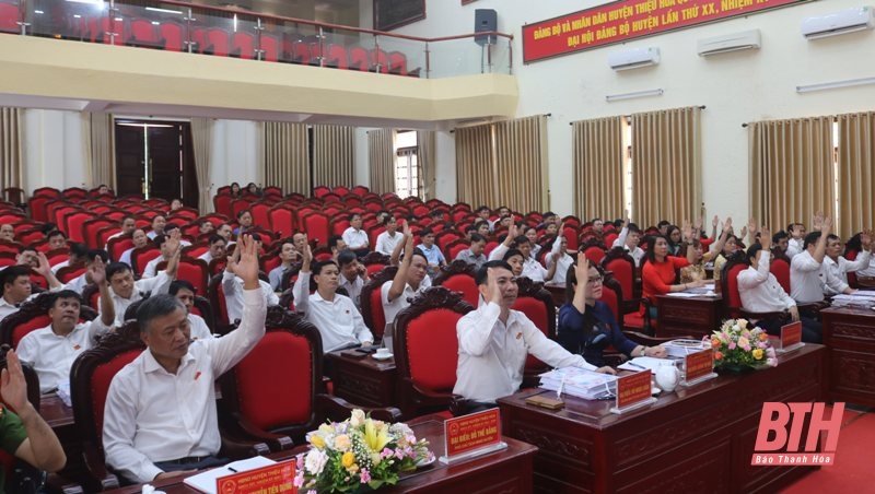 Kỳ họp thứ 10, HĐND huyện Thiệu Hoá khóa XIV thông qua 19 nghị quyết