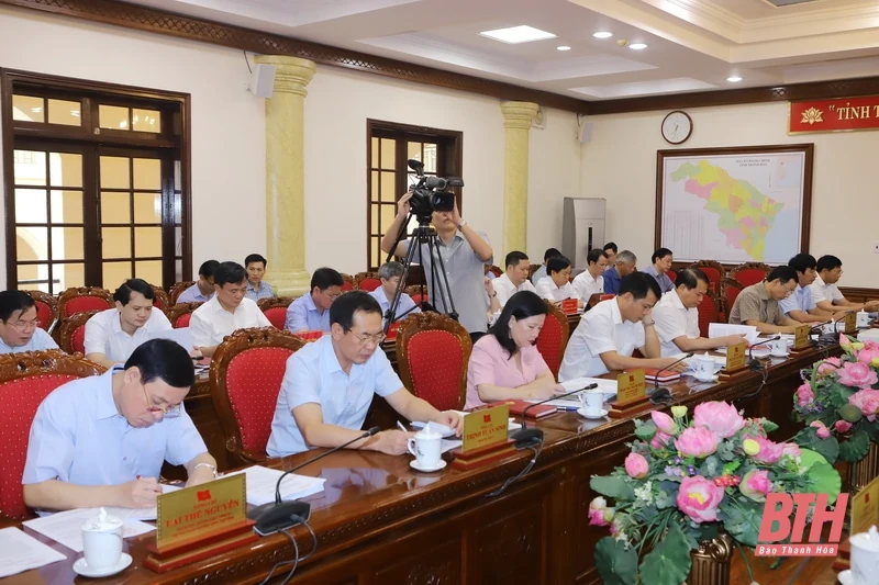 Ban Thường vụ Tỉnh ủy Thanh Hóa đánh giá việc thực hiện nhiệm vụ 9 tháng; nhiệm vụ trọng tâm quý IV năm 2022 và định hướng mục tiêu năm 2023