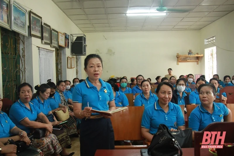 TYM chi nhánh Thanh Hóa chia sẻ kinh nghiệm với cán bộ Hội LHPN Lào