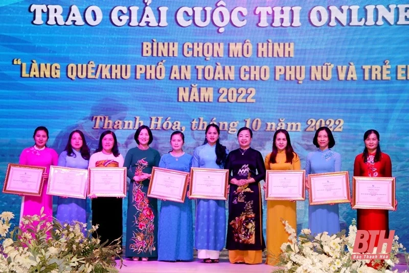 Tổng kết và trao giải Cuộc thi online bình chọn mô hình “Làng quê, khu phố an toàn cho phụ nữ và trẻ em”