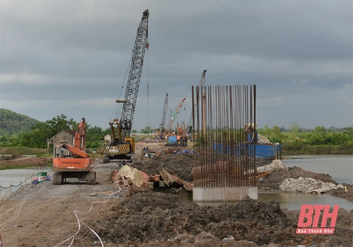 Phát triển kinh tế - xã hội, nhiều tín hiệu tích cực (Bài 2): Giải pháp bảo đảm tiến độ thi công, giải ngân vốn đầu tư công