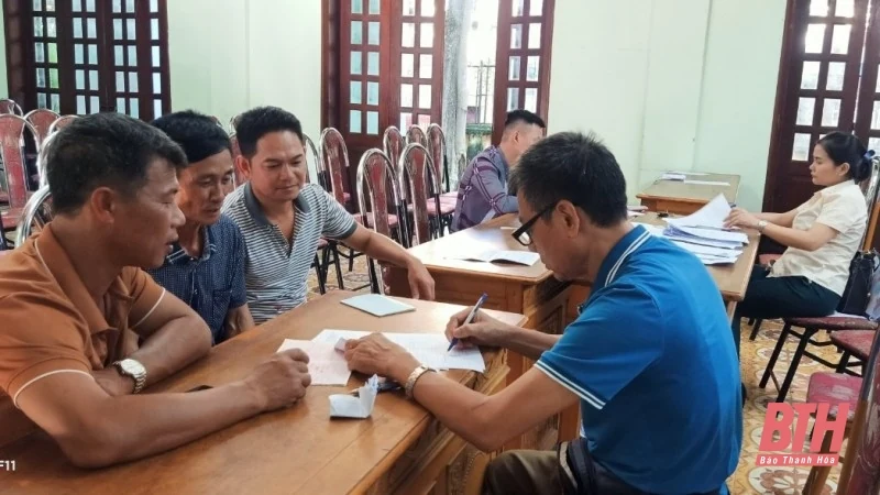 Phường Đông Thọ rà soát đồng bào sinh sống trên sông đi làm ăn xa cần hỗ trợ đất ở, làm nhà