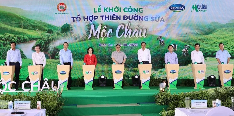 Vinamilk tiếp tục dẫn đầu top 10 thương hiệu mạnh Việt Nam, CEO Mai Kiều Liên được vinh danh doanh nhân xuất sắc 2022