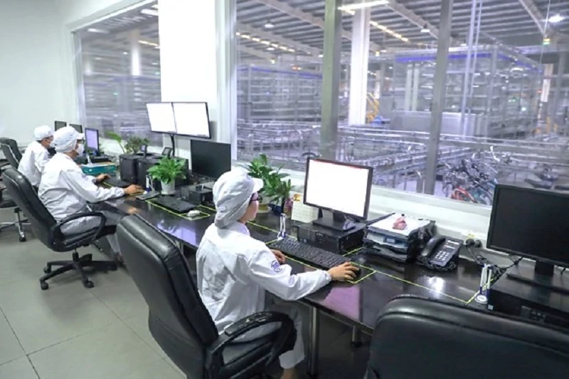 Vinamilk tiếp tục dẫn đầu top 10 thương hiệu mạnh Việt Nam, CEO Mai Kiều Liên được vinh danh doanh nhân xuất sắc 2022