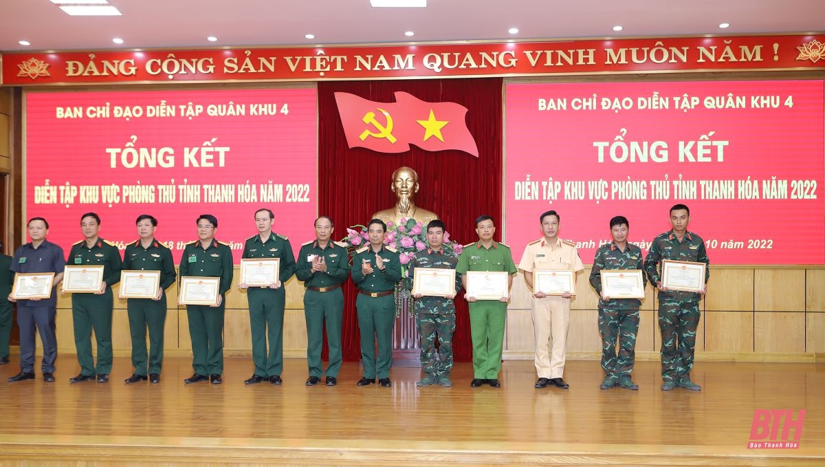 Diễn tập khu vực phòng thủ tỉnh Thanh Hoá năm 2022 thành công tốt đẹp, đảm bảo an toàn tuyệt đối