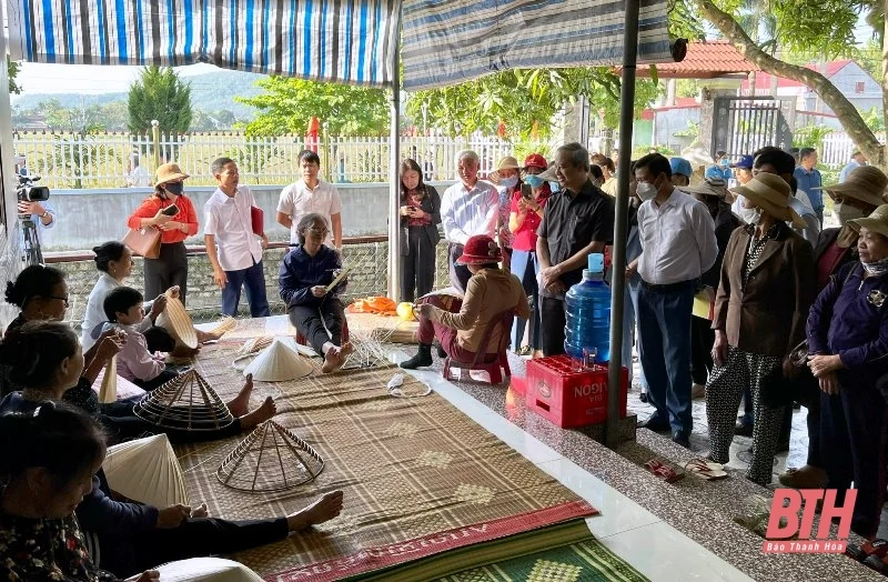 Hội thảo trao đổi, chia sẻ kinh nghiệm xây dựng mô hình khu dân cư “Sáng - xanh - sạch - đẹp - an toàn”