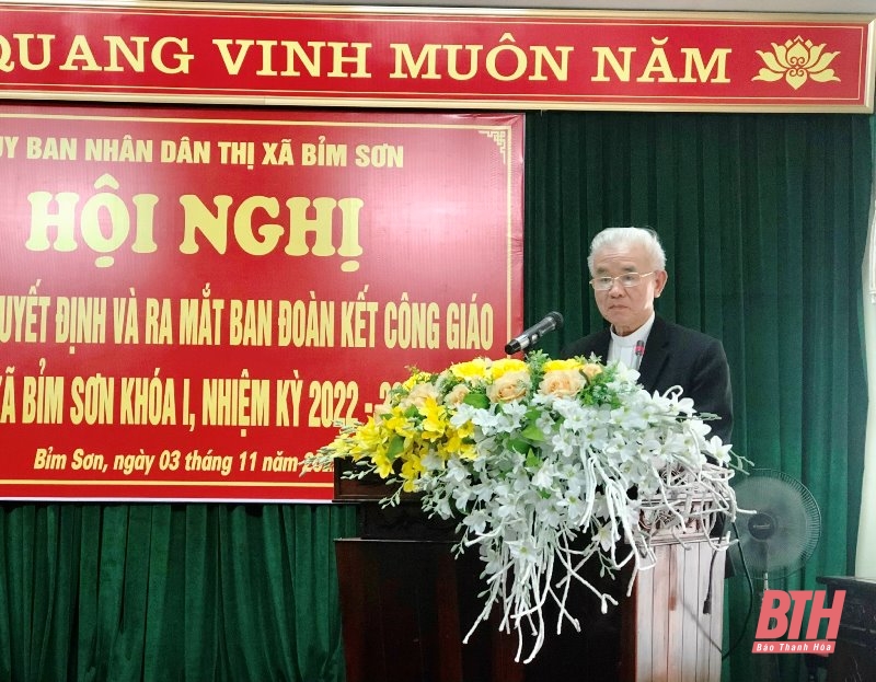 Công bố quyết định và ra mắt Ban đoàn kết công giáo thị xã Bỉm Sơn