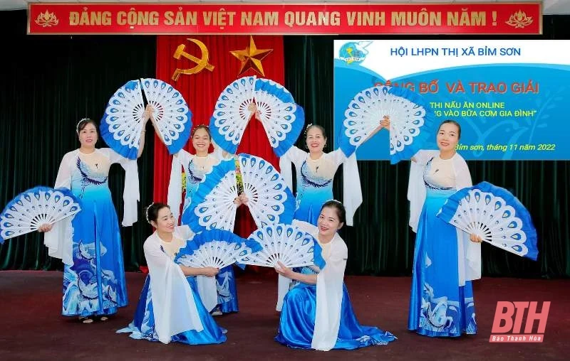 Hội LHPN thị xã Bỉm Sơn: Tổng kết và trao thưởng cuộc thi nấu ăn oline “Gửi yêu thương vào bữa cơm gia đình”