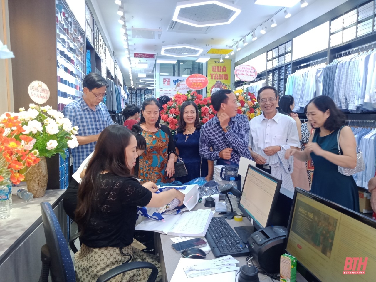 Thương hiệu thời trang Việt Tiến khai trương cửa hàng mới tại TP Thanh Hóa