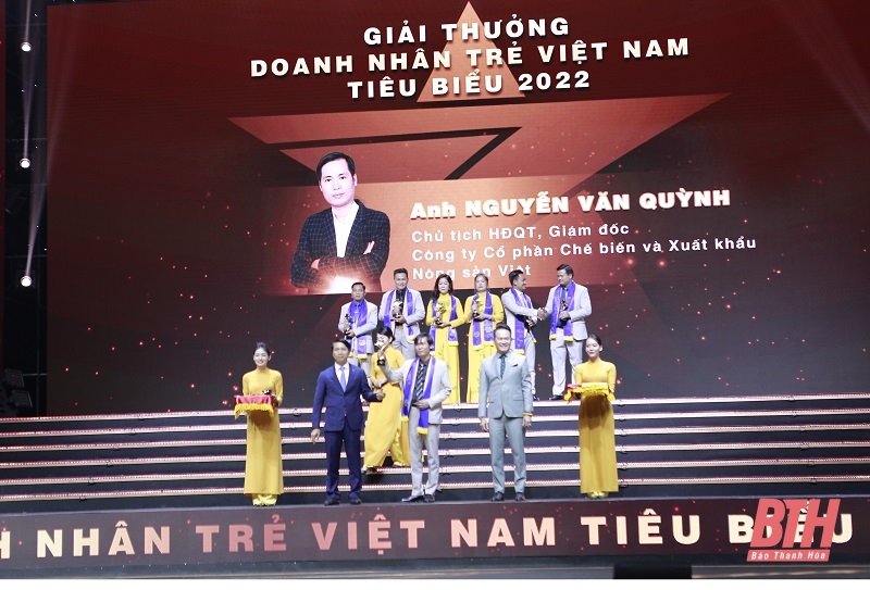 3 doanh nhân trẻ ở Thanh Hóa được vinh danh tại lễ trao Giải thưởng Sao Đỏ 2022