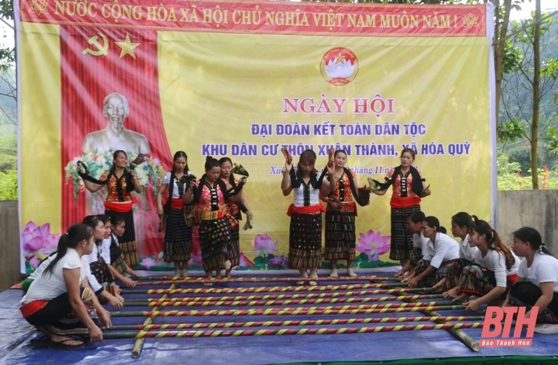 Trưởng ban Dân vận Tỉnh ủy, Chủ tịch Ủy ban MTTQ tỉnh Phạm Thị Thanh Thủy dự Ngày hội Đại đoàn kết toàn dân tộc với Nhân dân thôn Xuân Thành