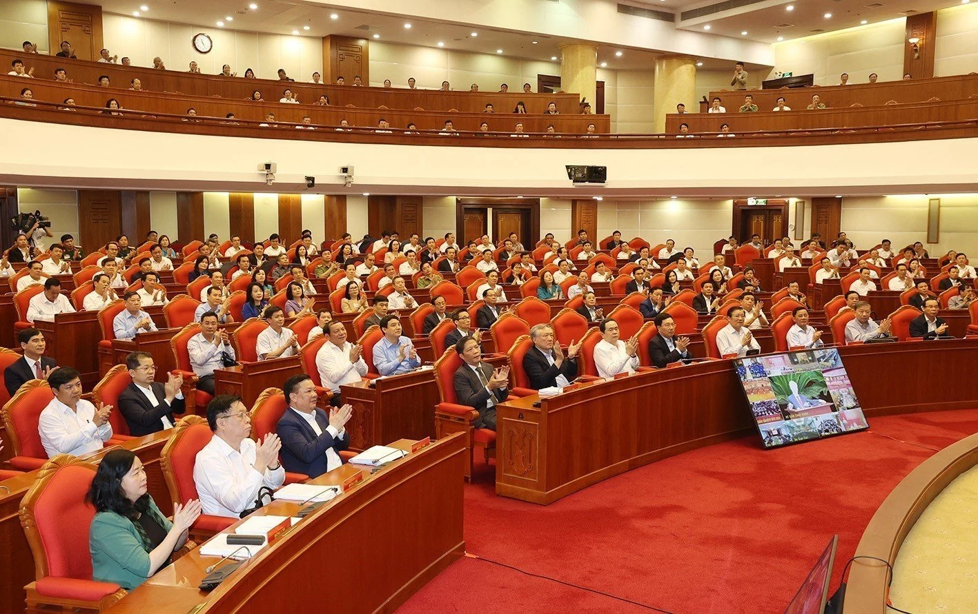 Thanh Hóa nỗ lực, quyết tâm cùng các tỉnh, thành phố vùng Bắc Trung Bộ và duyên hải Trung Bộ thực hiện thắng lợi Nghị quyết số 26/NQ-TW của Bộ Chính trị