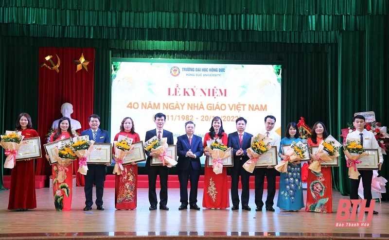 Trường Đại học Hồng Đức kỷ niệm 40 năm ngày Nhà giáo Việt Nam (20-11)