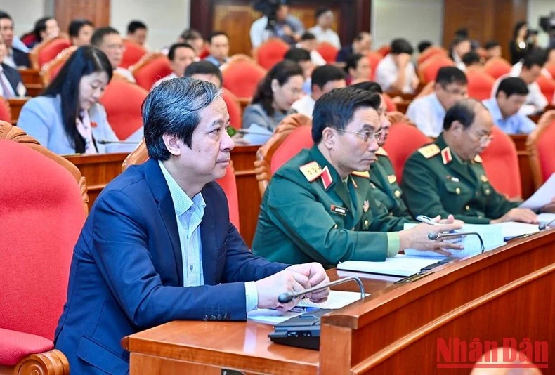 Thanh Hóa nỗ lực, quyết tâm cùng các tỉnh, thành phố vùng Bắc Trung Bộ và duyên hải Trung Bộ thực hiện thắng lợi Nghị quyết số 26/NQ-TW của Bộ Chính trị