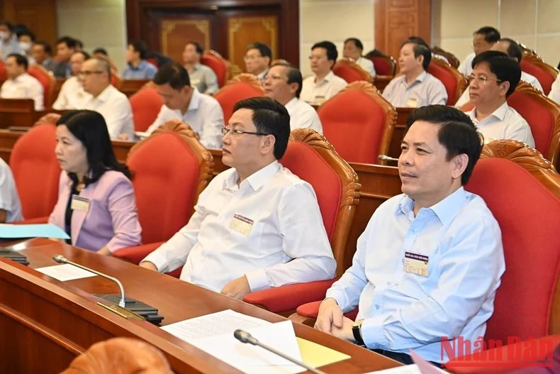 Thanh Hóa nỗ lực, quyết tâm cùng các tỉnh, thành phố vùng Bắc Trung Bộ và duyên hải Trung Bộ thực hiện thắng lợi Nghị quyết số 26/NQ-TW của Bộ Chính trị