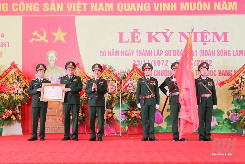 Sư đoàn 341 kỷ niệm 50 năm ngày thành lập và đón nhận Huân chương Bảo vệ Tổ quốc hạng Nhì