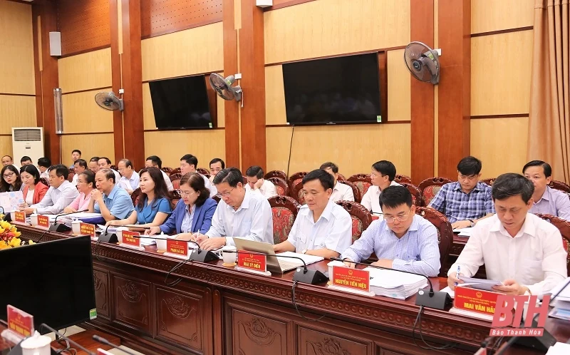 UBND tỉnh họp thường kỳ tháng 11– 2022: Đánh giá tình hình kinh tế - xã hội năm 2022 và một số nội dung quan trọng khác