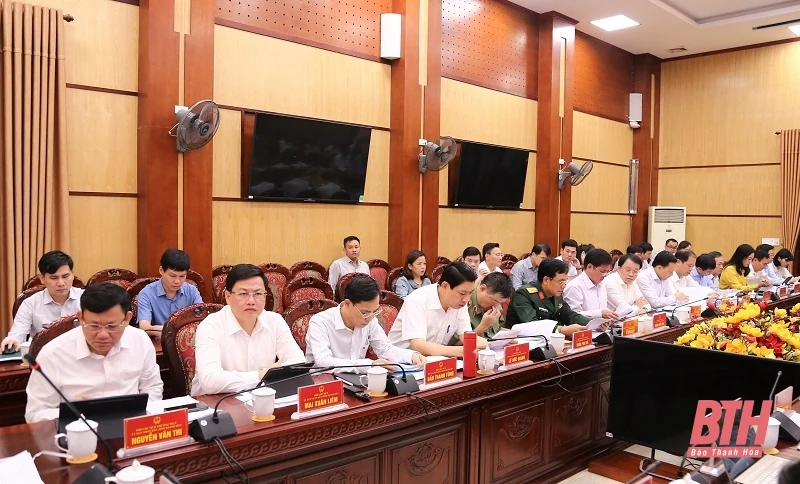 UBND tỉnh họp thường kỳ tháng 11– 2022: Đánh giá tình hình kinh tế - xã hội năm 2022 và một số nội dung quan trọng khác