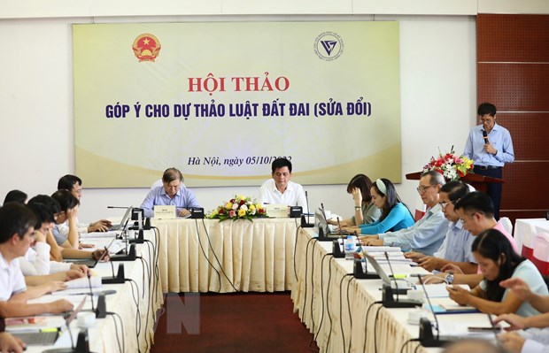 Tổ chức lấy ý kiến nhân dân đối với dự thảo Luật Đất đai (sửa đổi)