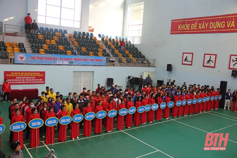 Khởi tranh môn cử tạ tại Thanh Hóa trong chương trình Đại hội Thể thao toàn quốc lần thứ IX