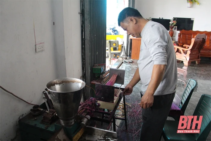 Bái Hạ, tỏa hương trầm