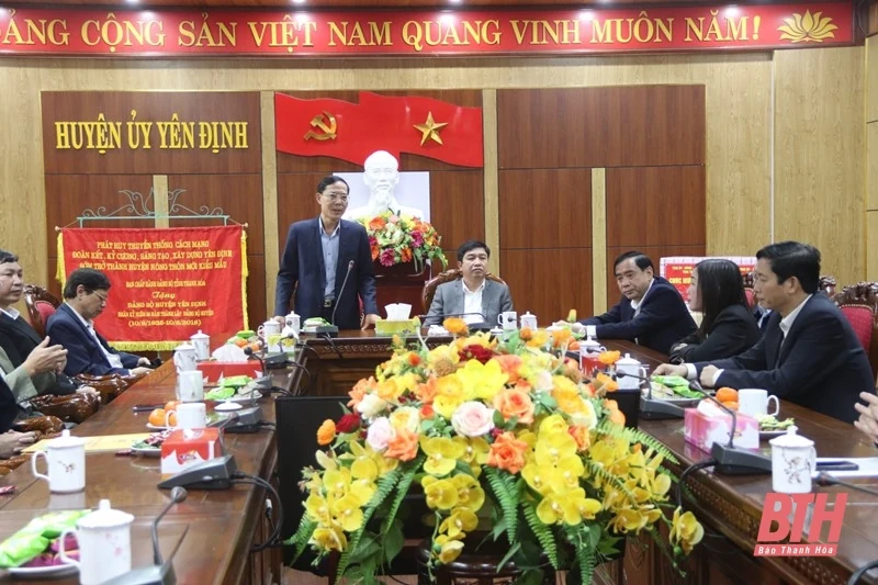 Phó Chủ tịch UBND tỉnh Đầu Thanh Tùng thăm, kiểm tra tình hình sản xuất và đời sống của Nhân dân huyện Yên Định