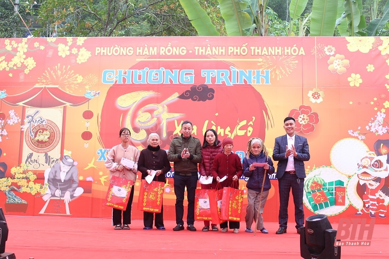 Hấp dẫn “Tết xưa làng cổ” Đông Sơn