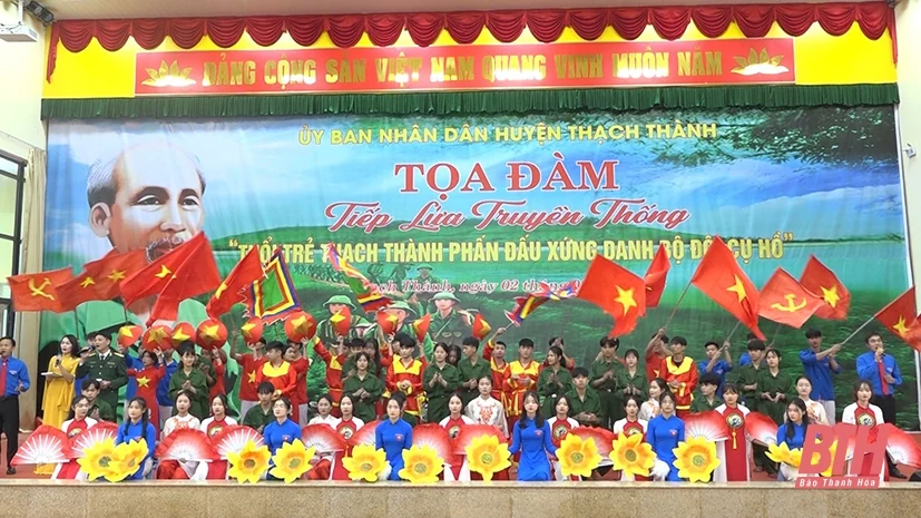 Thạch Thành: Tiếp lửa truyền thống, động viên tân binh lên đường nhập ngũ
