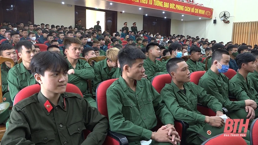 Thạch Thành: Tiếp lửa truyền thống, động viên tân binh lên đường nhập ngũ